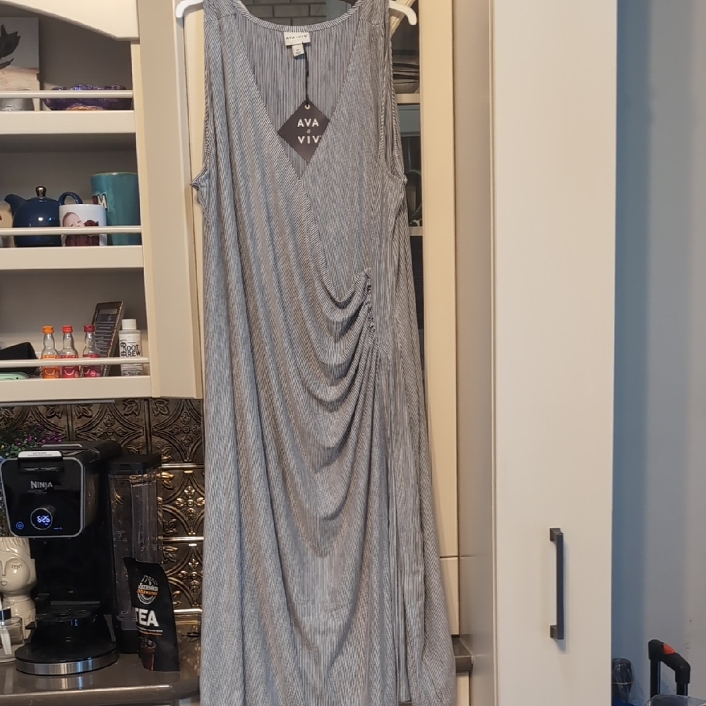 Ava & Viv Gray Ruched Sheath Maxi Dress